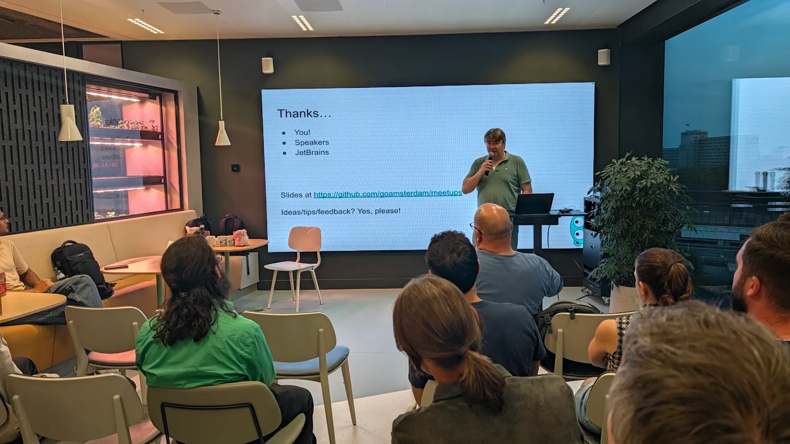 Go Amsterdam meetup - Ainsley Clark on staying passionate in tech (photo 4)