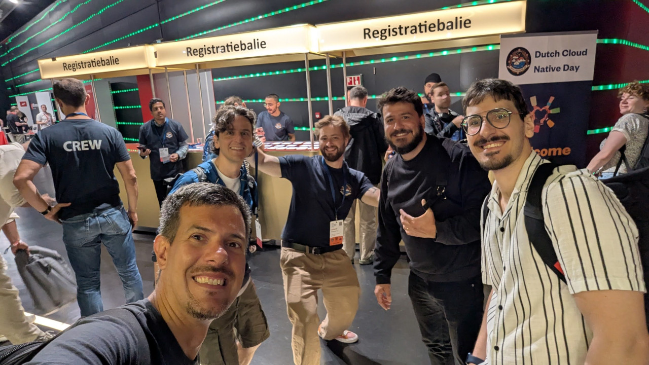 Morning registration buzz at Dutch Cloud Native Day 2025