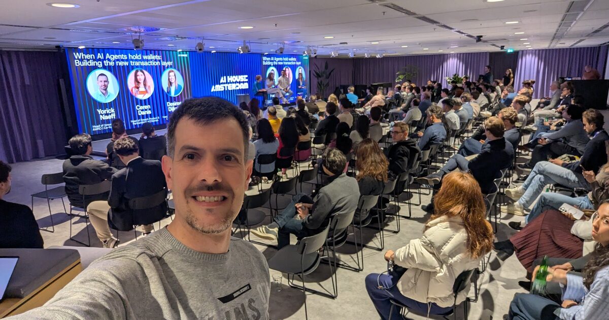 Luca Berton at Datadog Live Amsterdam event
