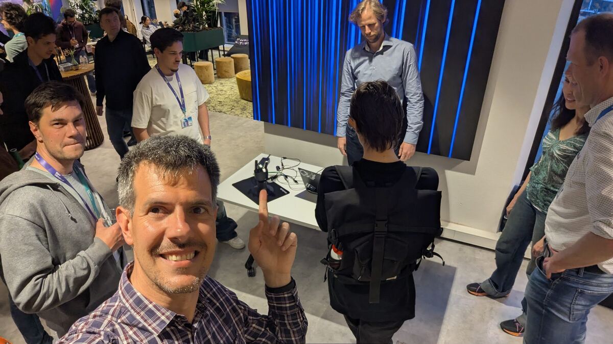 Hands-on demo at the Manus data glove station
