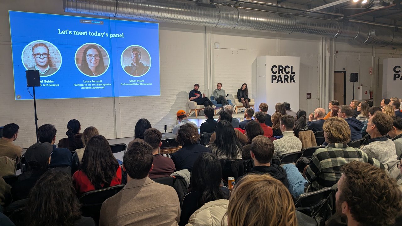 Let's meet today's panel slide at the AI on the Amstel robotics meetup, introducing Daniel Gebler, Laura Ferranti of TU Delft and Sebas Visser of Monumental, with the panel seated on stage