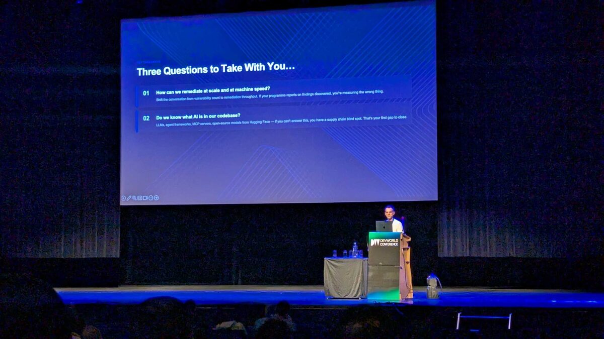 The Hybrid Approach: AI plus deterministic security