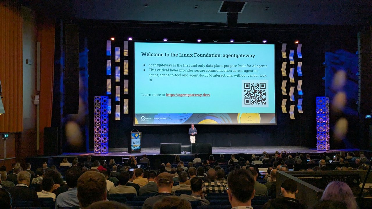 Welcome to the Linux Foundation: agentgateway keynote slide at Open Source Summit Europe 2025, describing the first data plane purpose-built for AI agents