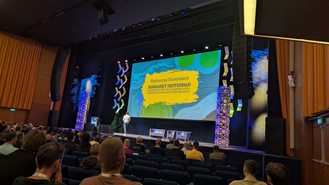 Margaret Heffernan keynote Embracing Uncertainty at Open Source Summit Europe 2025 in Amsterdam