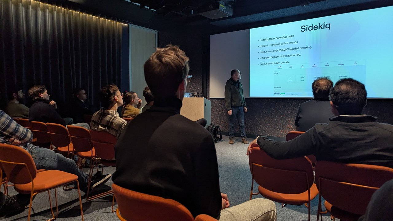 Sidekiq slide: default 1 process with 5 threads, queue over 350,000, threads changed to 200 and the queue went down quickly, with a Sidekiq dashboard screenshot