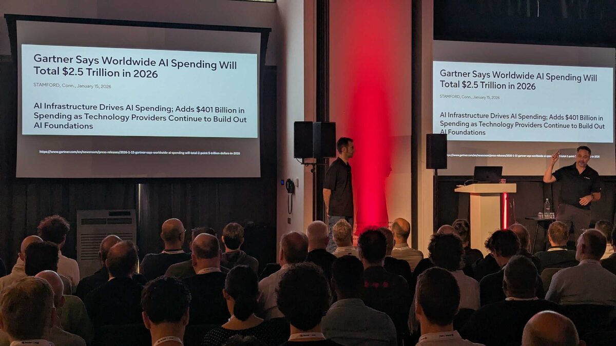 Gartner AI spending $2.5 trillion 2026 slide