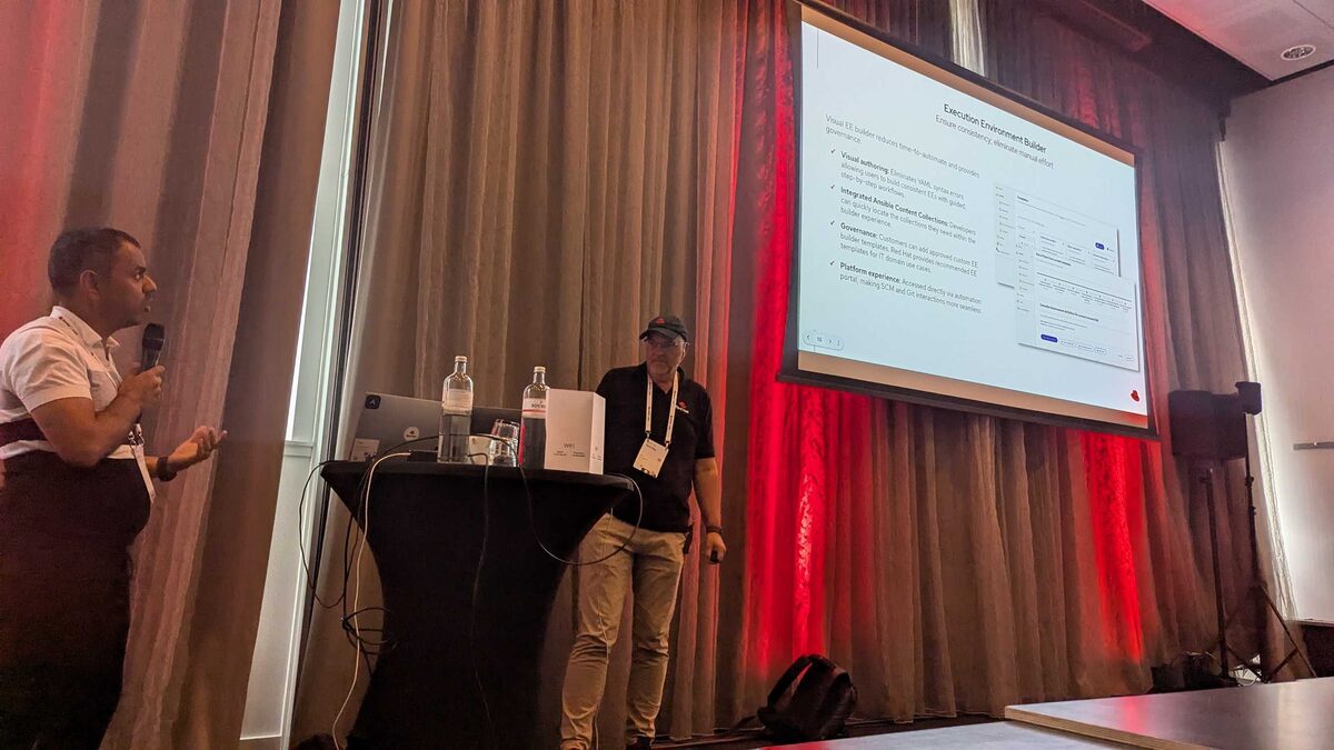 Fred van Zuiden and Ismail Masud presenting the EE Builder