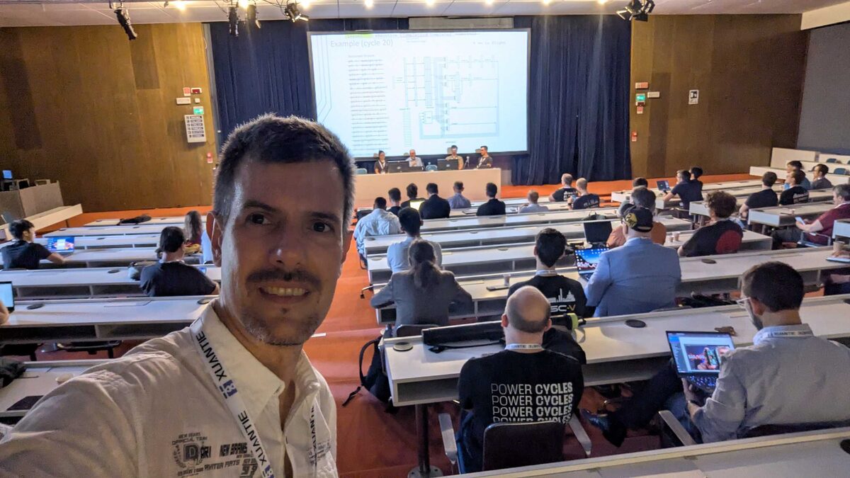 Selfie during processor architecture session — Example cycle 20, full pipeline view
