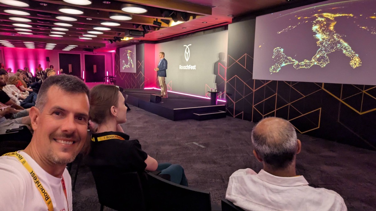 Major Tim Peake's closing keynote on resilience at RoachFest London 2026, with a satellite-style visualization on screen