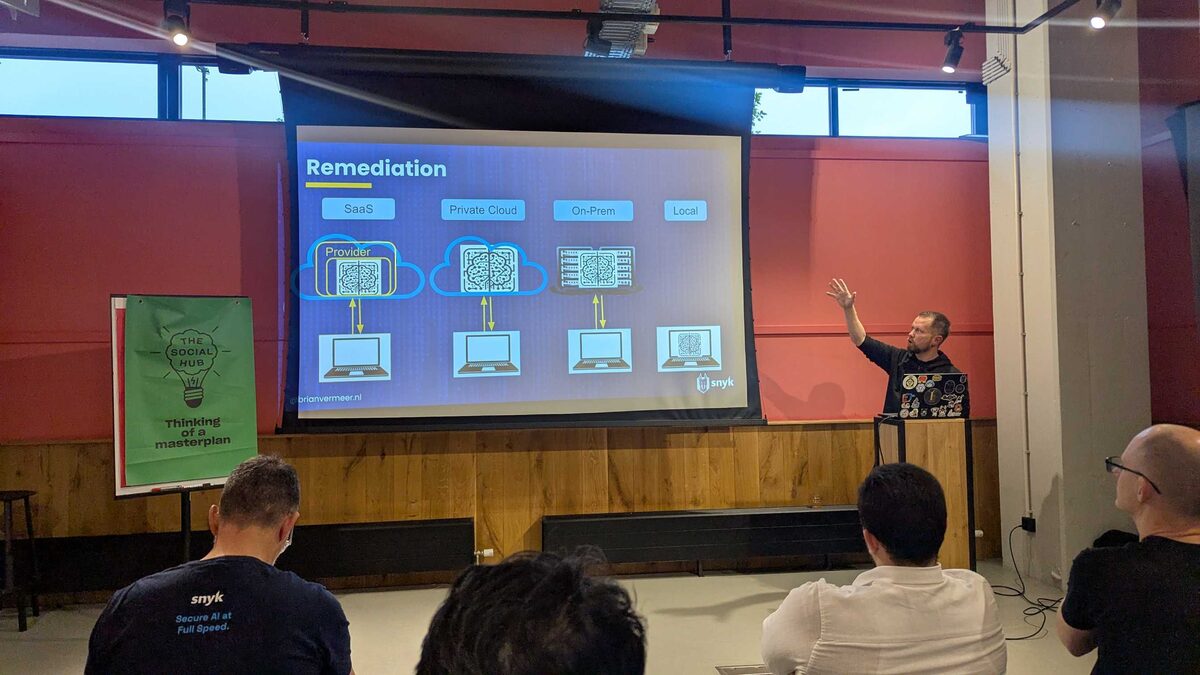 Brian Vermeer presenting AI remediation deployment models — SaaS, Private Cloud, On-Prem, Local