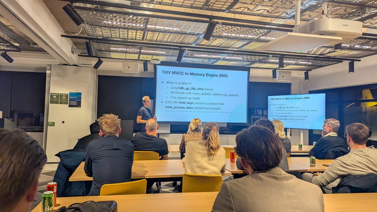 Leandro Morgado presenting the TiKV MVCC In-Memory Engine slide: when to enable it, long tidb_gc_life_time, workloads with many updates and deletes such as queues, only speeds up reads, and EXPLAIN total_keys versus total_process_keys