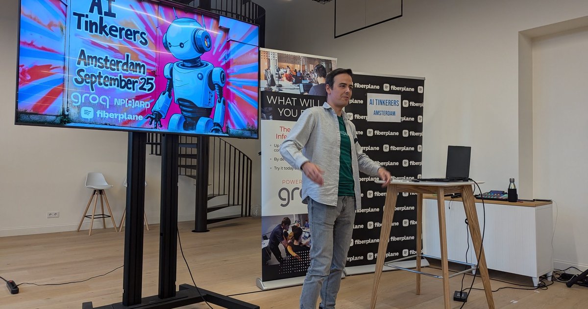 The AI Tinkerers Amsterdam September 25 title slide with a robot and the Groq, NP-HARD and Fiberplane logos, next to the host