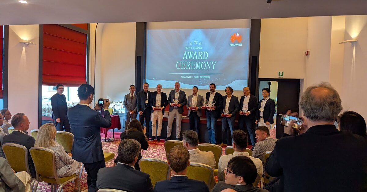 Reijer van Wegen CEO of Veldwerk and Luca Berton at Huawei Summit 2026